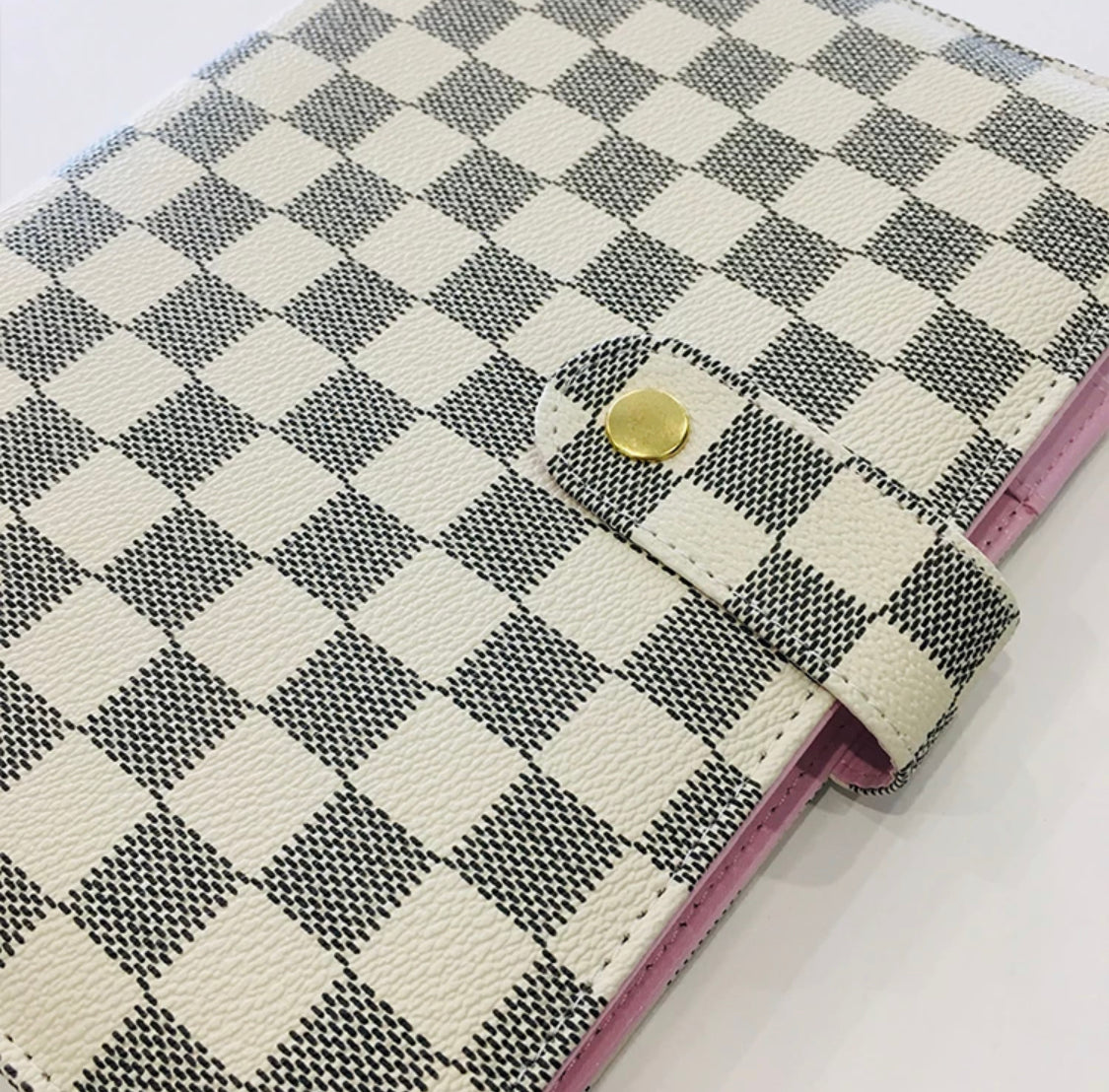 Checkered leather budget binder with 10 insert pockets-(Brown/Ivory)