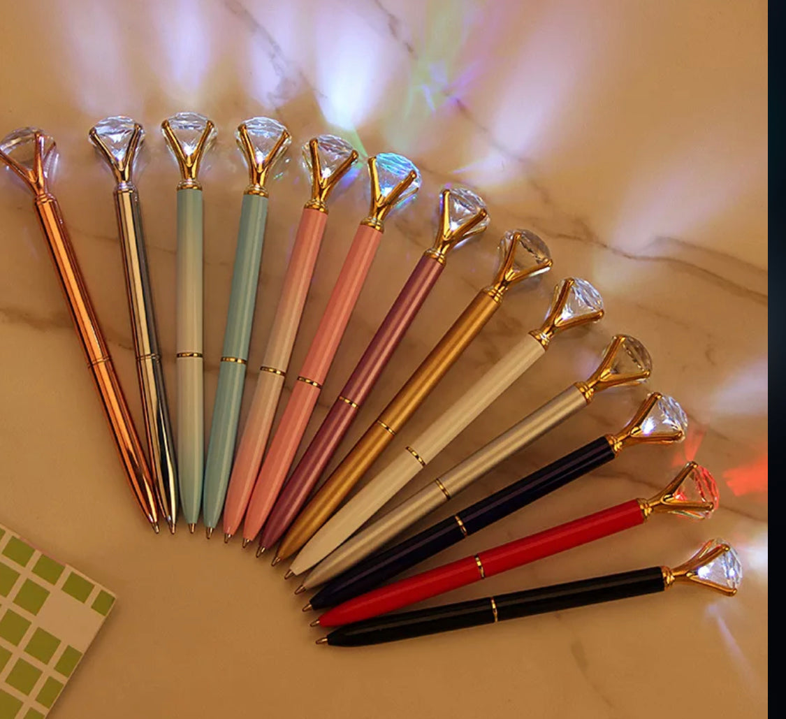 Luxury diamond top ballpoint pens with light