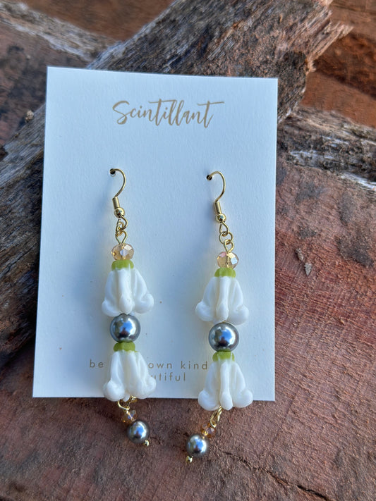 Pua Drop - White Crown Flower -Silver