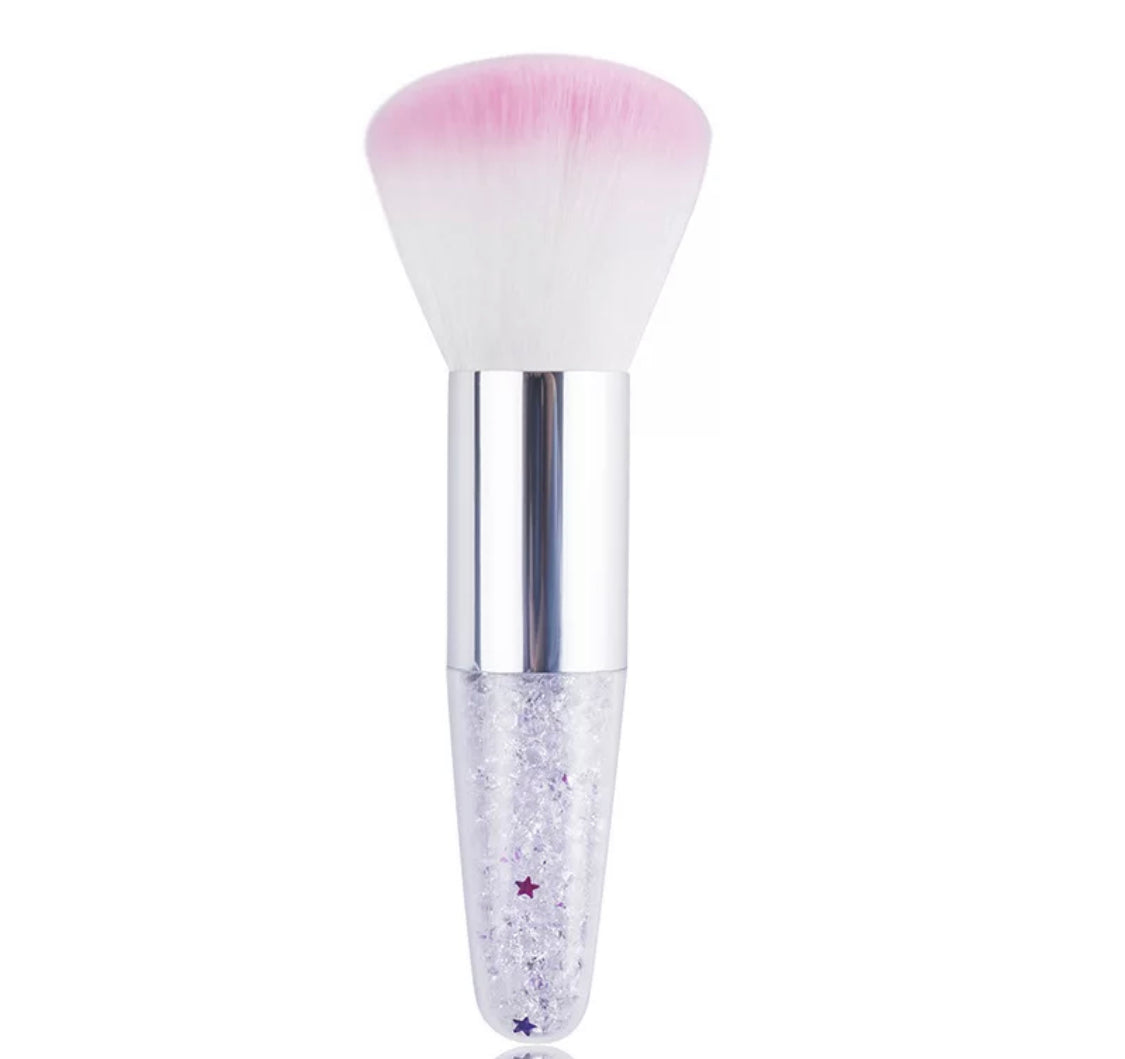 Cosmetic blush brush